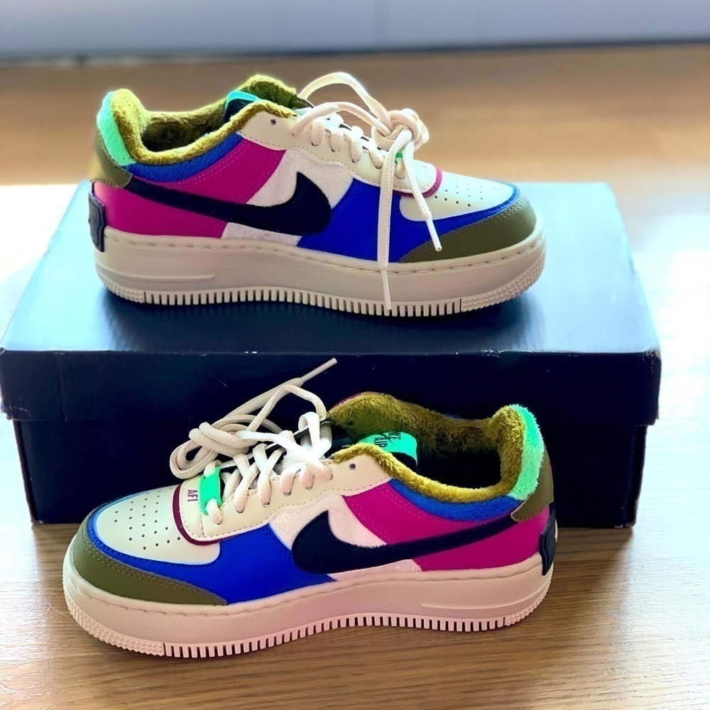 NIKE Air Force 1 Shadow SE Sneaker - Picture 1 of 11